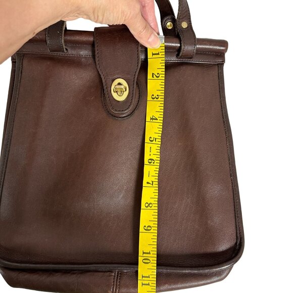 Vintage Coach WESTON Shoulder Bag Turn Lock Wood Dowls Brown Leather 9021 MEXICO - Picture 12 of 13
